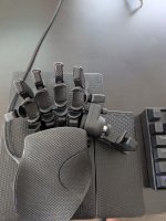 Azeron - Anti-slip.jpg